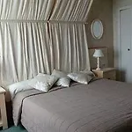 Hotel Manoir De La Roche Torin, The Originals Relais 3*
