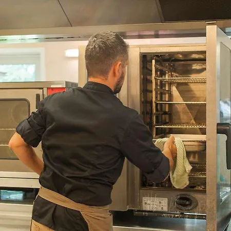 Manoir De La Roche Torin, The Originals Relais 3* Courtils