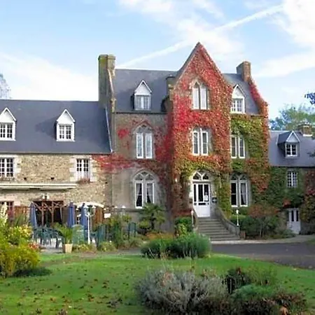 ホテル Manoir De La Roche Torin, The Originals Relais 3*