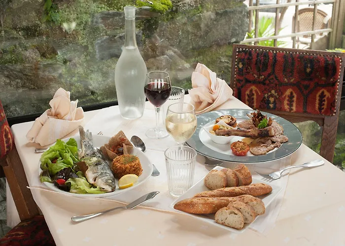 Manoir De La Roche Torin, The Originals Relais Hotel Courtils