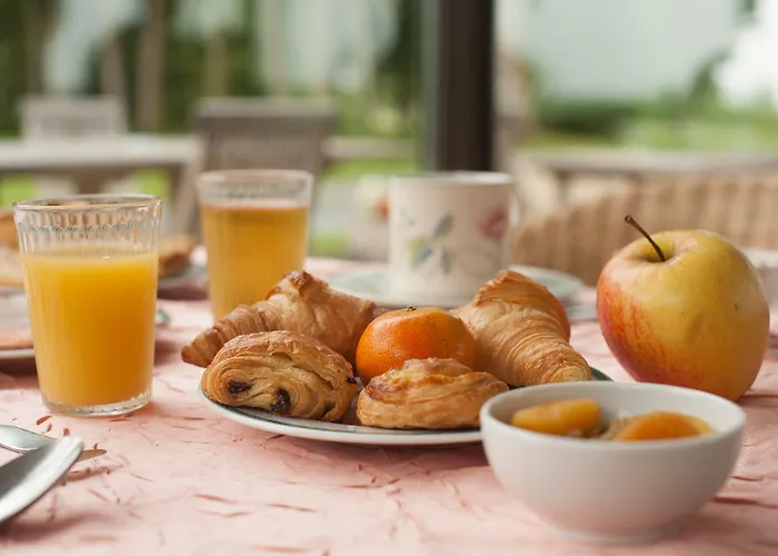 Manoir De La Roche Torin, The Originals Relais Hotel Courtils