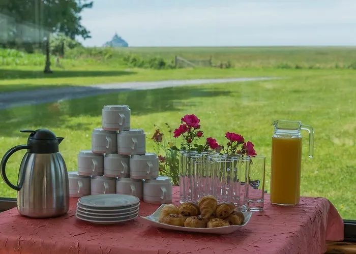 Hotel Manoir De La Roche Torin, The Originals Relais Courtils